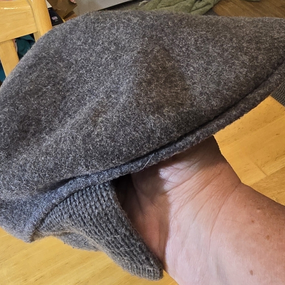 Oiselle Performance Packable Mesh Cap-adjustable - Picture 2 of 8